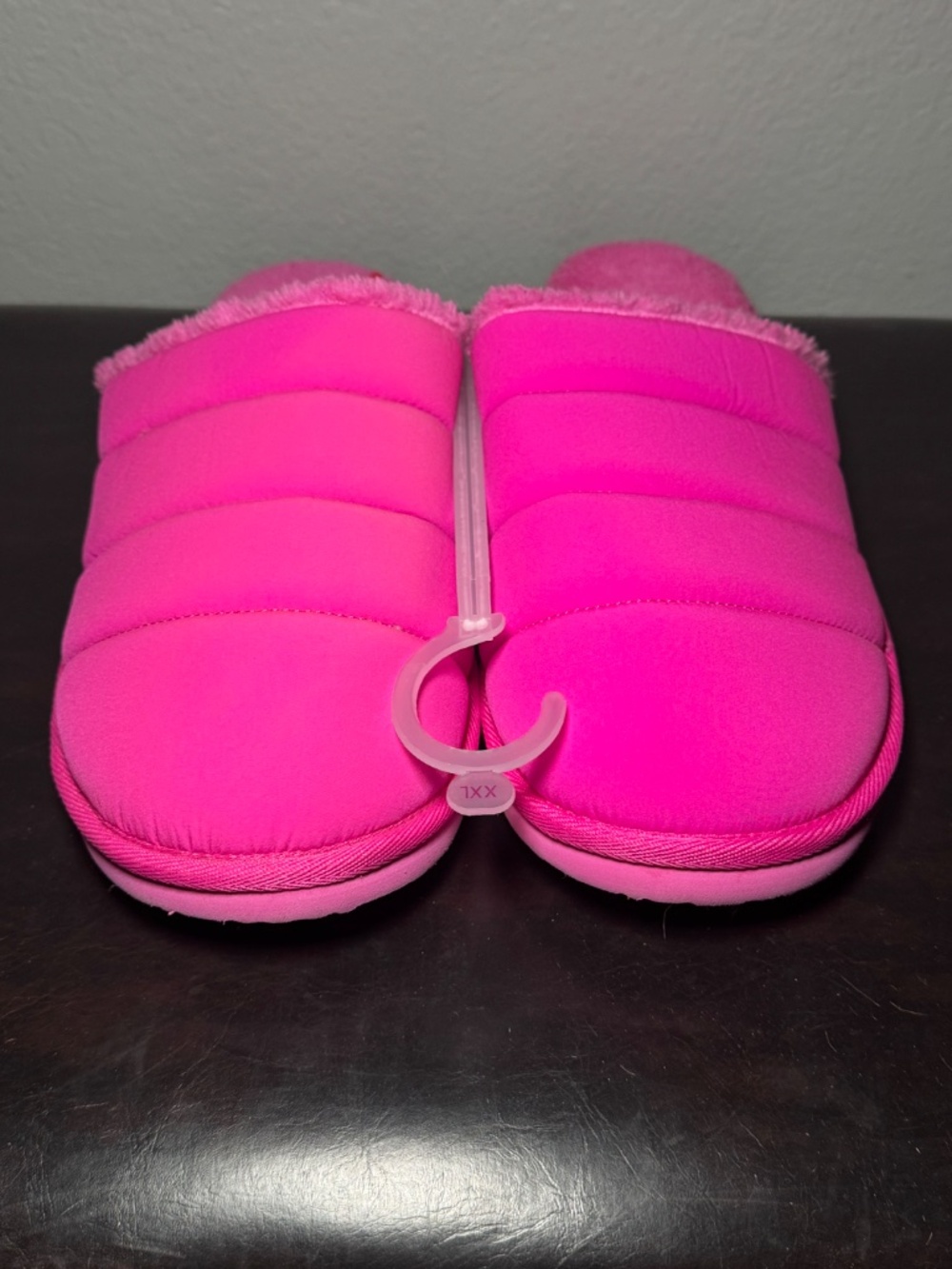 Wondershop Hot Pink Slippers - Picture 2 of 6
